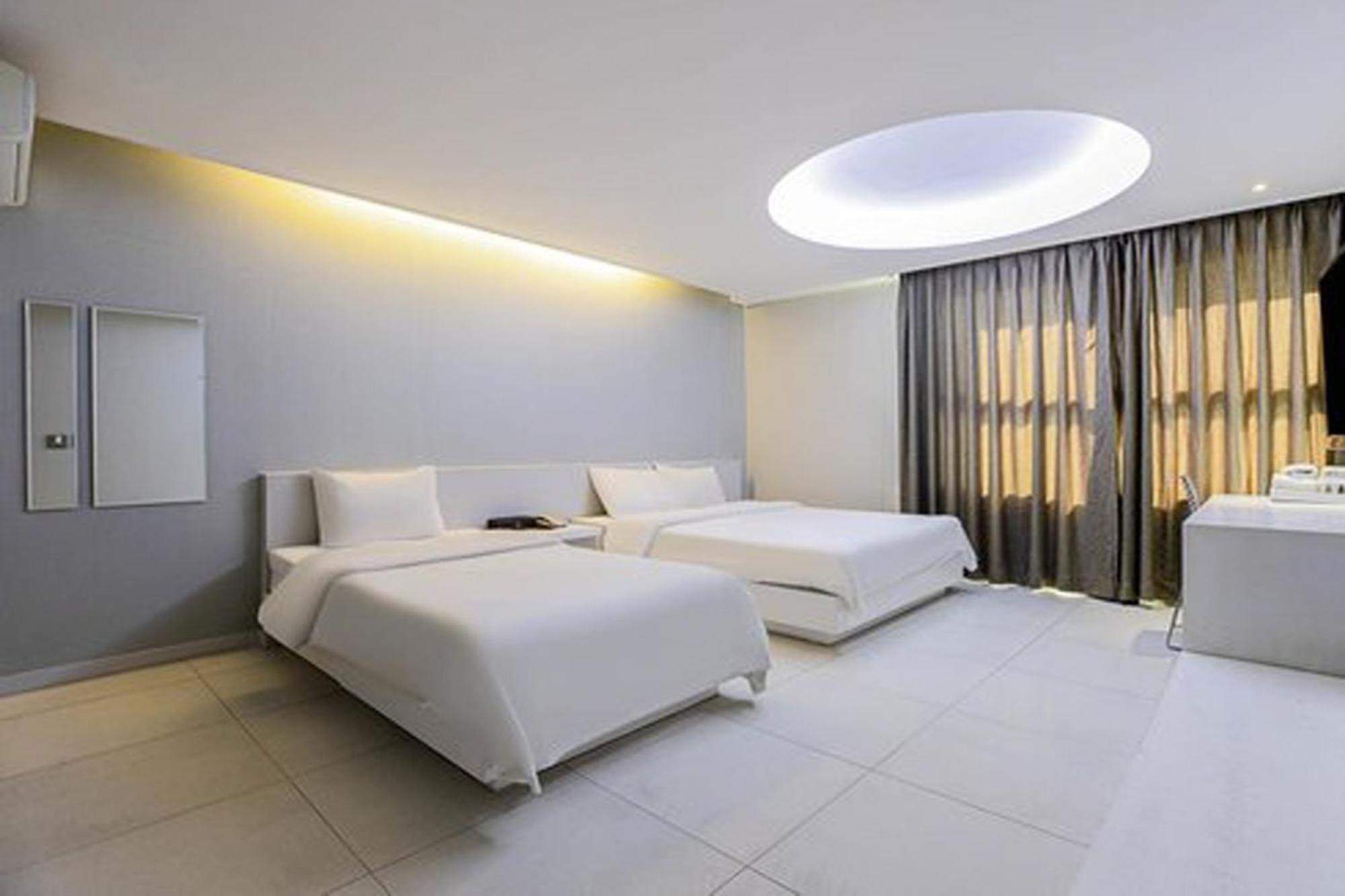 G Tourist Hotel Wolmido Inčchon Exteriér fotografie