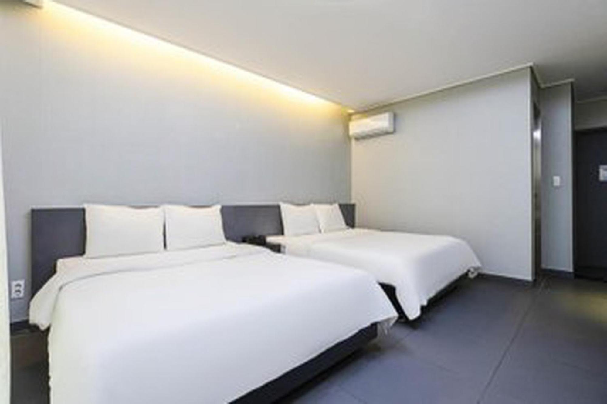 G Tourist Hotel Wolmido Inčchon Exteriér fotografie