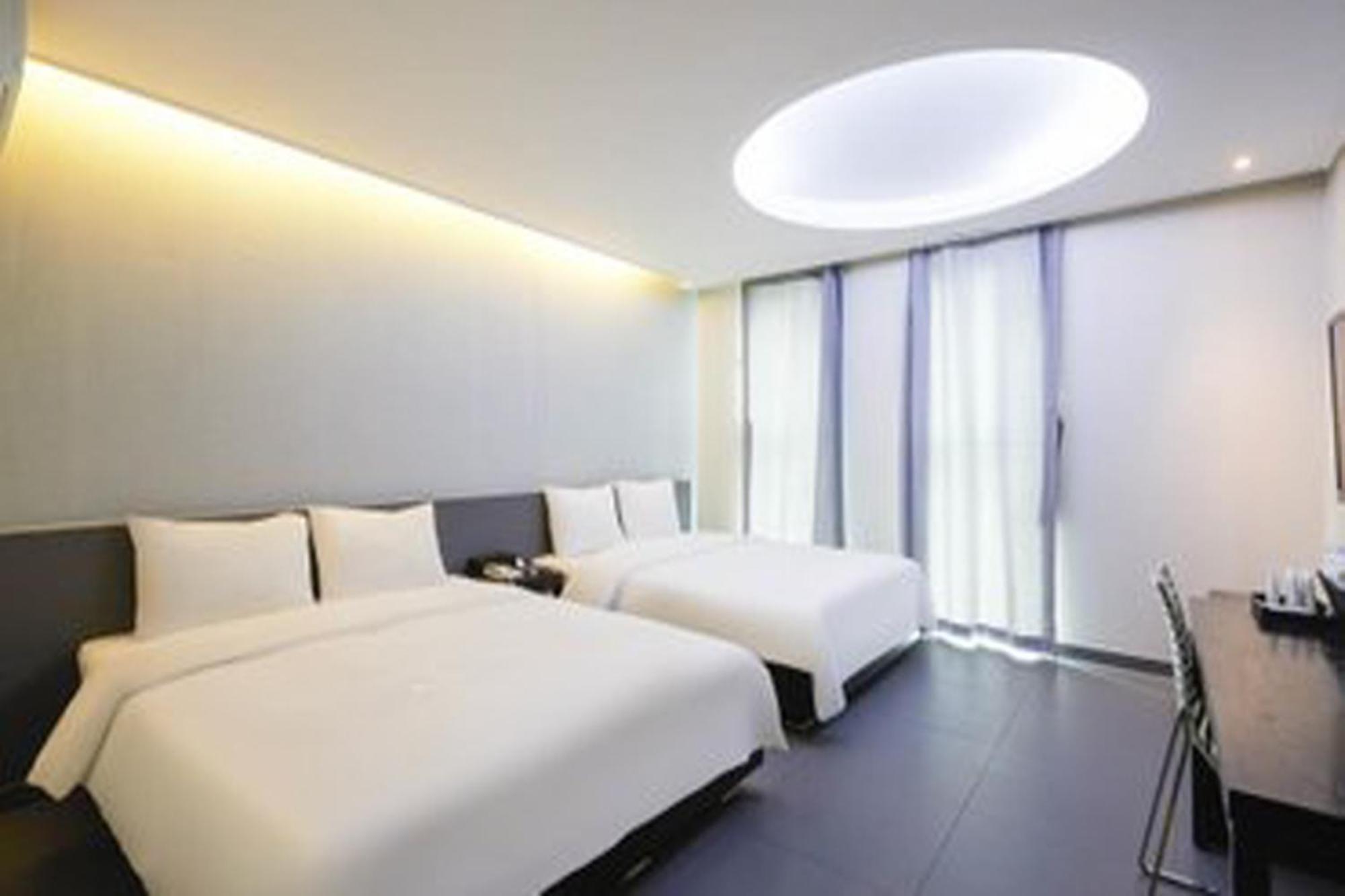 G Tourist Hotel Wolmido Inčchon Exteriér fotografie