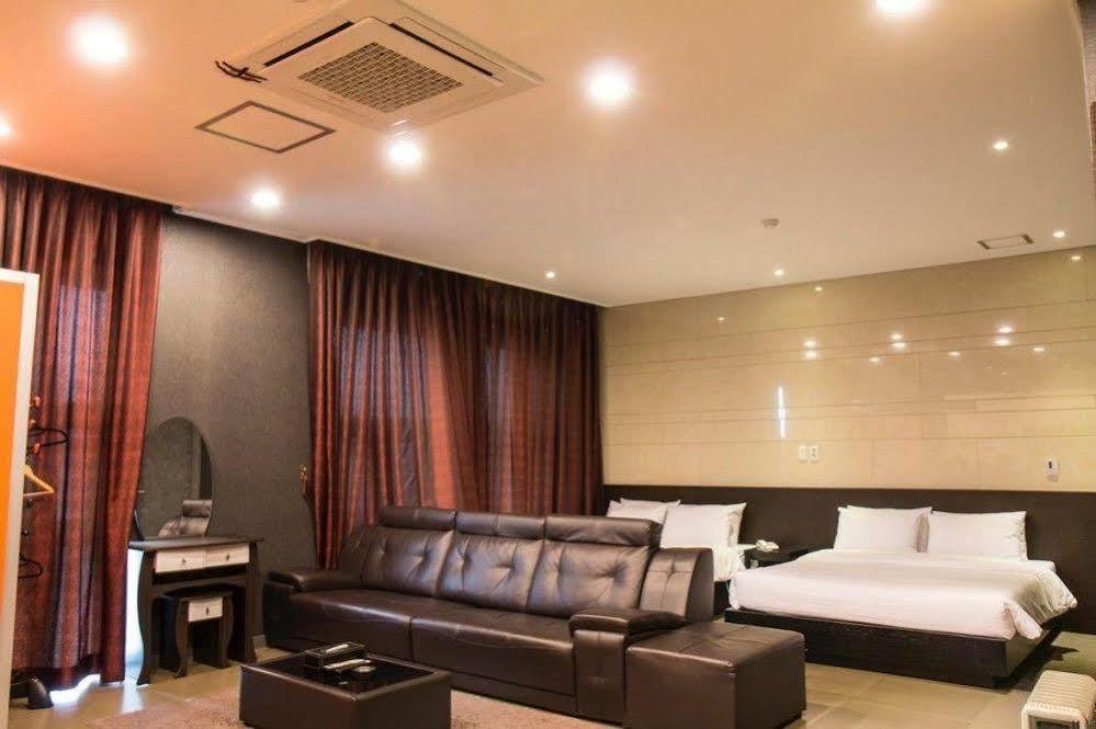 G Tourist Hotel Wolmido Inčchon Exteriér fotografie